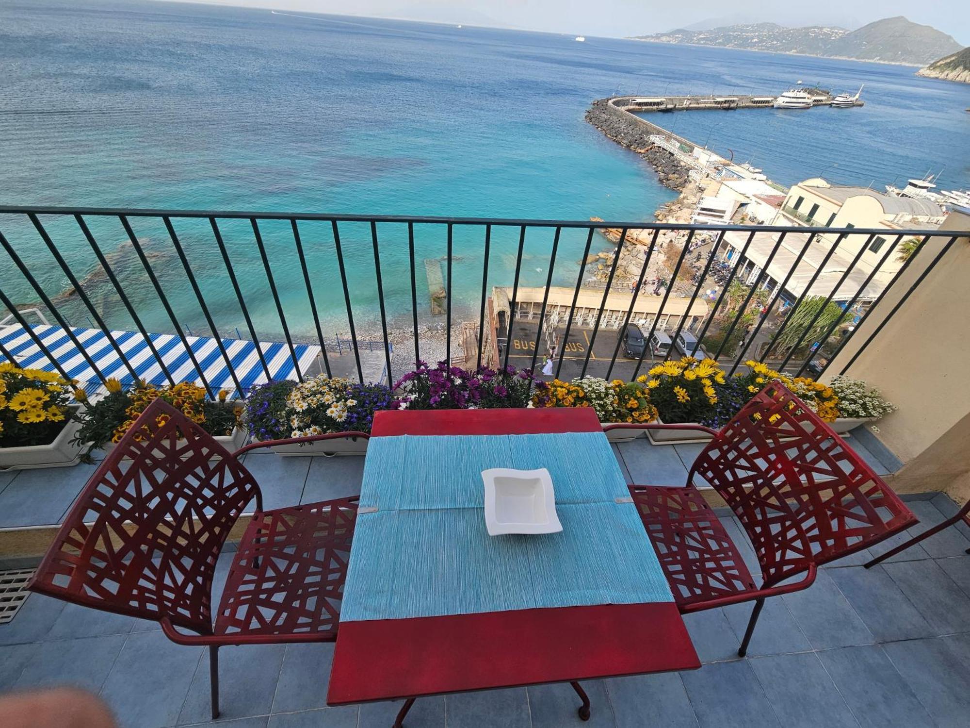 La Bomboniera Apartment Capri Exterior photo